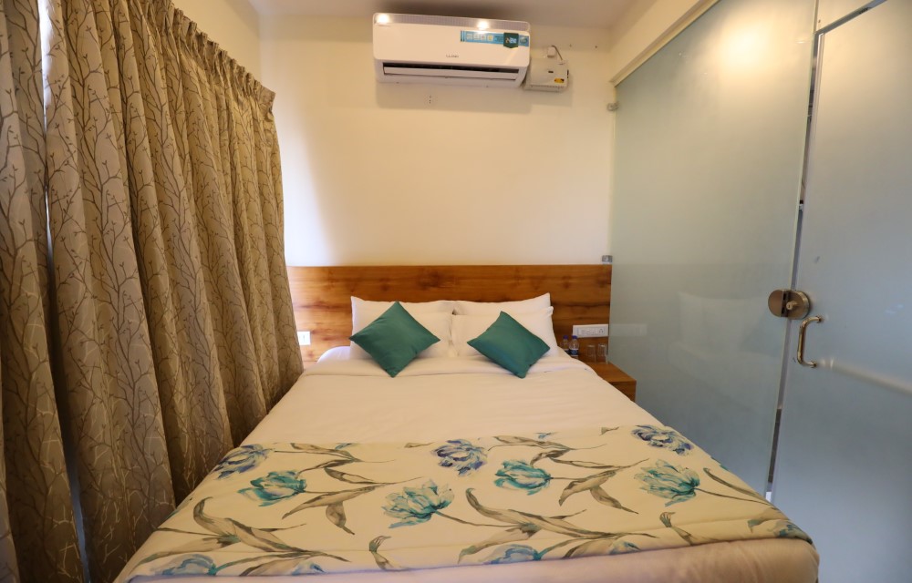 Riverfront Deluxe Room